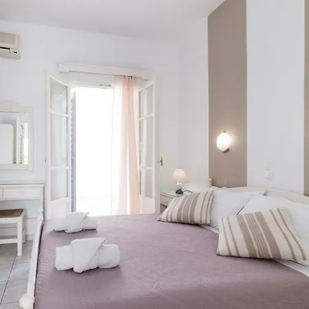 Appart hôtel Joseph Náoussa